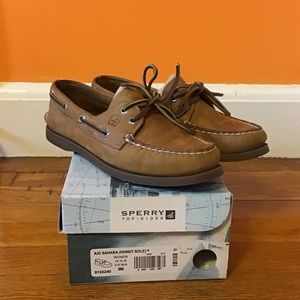 Sperry Women’s Authentic Leather Boat Shoes Size 8